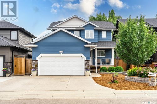 466 Lehrer Manor, Saskatoon, SK, S7R0L3 | Card Image