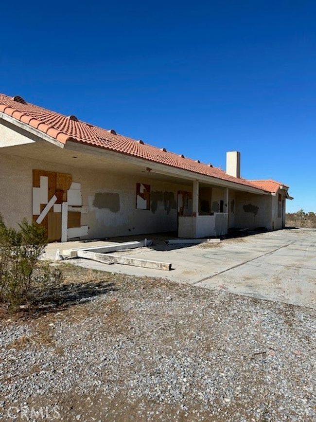 6502 La Mesa Rd, House other with 10 bedrooms, 6 bathrooms and 6 parking in Phelan CA | Image 4