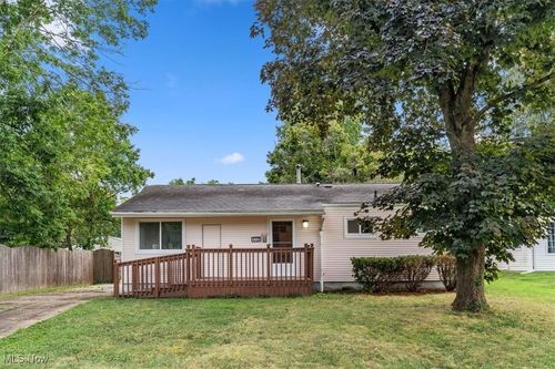 1726 Delia Ave, Akron, OH, 44320-1669 | Card Image