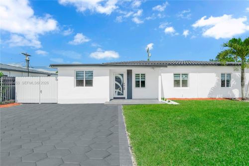 14321 Madison St, Miami, FL, 33176-7337 | Card Image