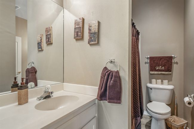 18050 Deer Trl, House other with 4 bedrooms, 3 bathrooms and null parking in Flint TX | Image 25