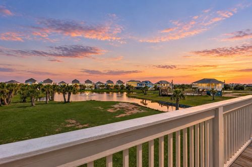 22906 Miramar Cir, Galveston, TX, 77554-8866 | Card Image