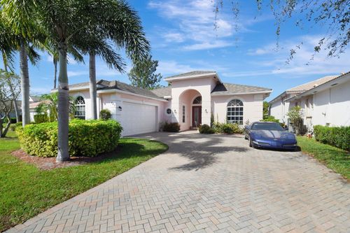 447 Pine Tree Court, Atlantis, FL, 33462 | Card Image