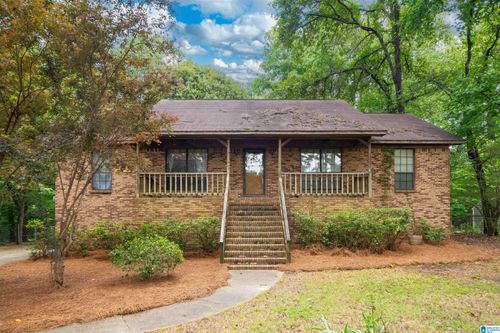 1613 Glenridge Cir, BESSEMER, AL, 35022-4058 | Card Image