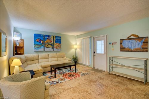 56a-7400 College Pkwy, FORT MYERS, FL, 33907 | Card Image