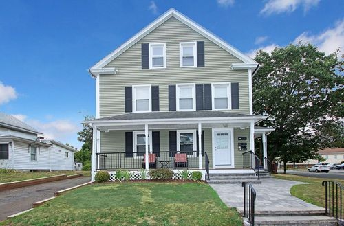 1 Washington St, Wallingford, CT, 06492-3673 | Card Image