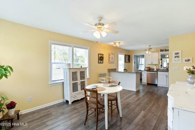 802 E Oak Island Dr, House other with 3 bedrooms, 2 bathrooms and null parking in Oak Island NC | Image 16