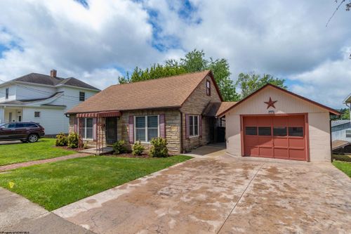 405 Orchard Ave, Bridgeport, WV, 26330-1738 | Card Image