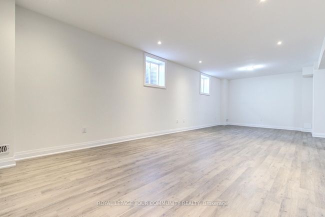 1243 Queens Plate Rd, House other with 5 bedrooms, 5 bathrooms and 2 parking in Oakville ON | Image 37