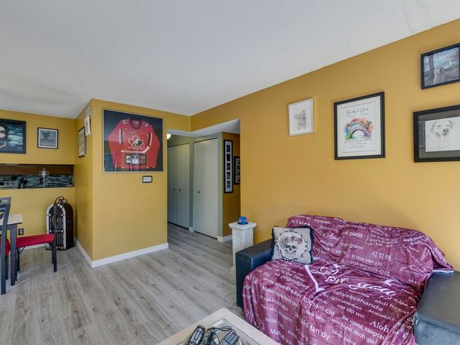 2038 Purcell Way, Condo with 2 bedrooms, 1 bathrooms and 1 parking in North Vancouver BC | Image 9