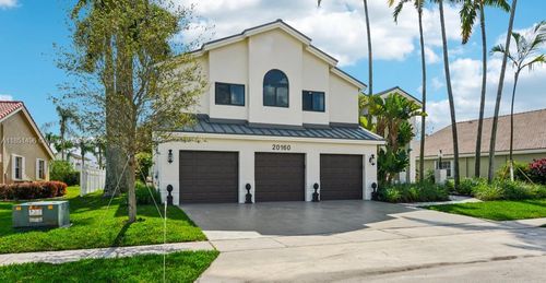 20160 Nw 9th Dr, Pembroke Pines, FL, 33029-3422 | Card Image