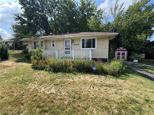 430 Mccartney Rd, Campbell, OH, 44405-1133 | Card Image