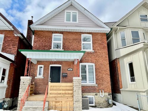 upper-20 St Clair Gdns, Toronto, ON, M6E3V4 | Card Image