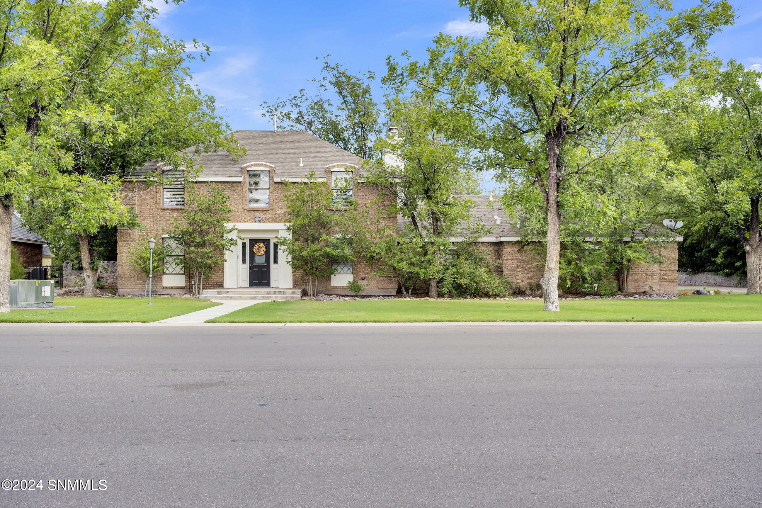 Mimosa Ln, Las Cruces, NM 88001