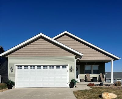 112 Viking, House other with 4 bedrooms, 3 bathrooms and null parking in Vinton IA | Image 1