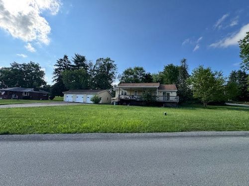 920 Collinsburg Rd, Rostraver Twp, PA, 15089-2509 | Card Image