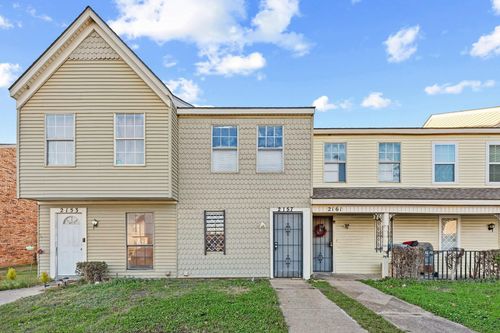 2157 Aspen Dr, Dallas, TX, 75227-8158 | Card Image