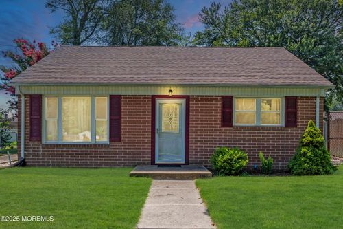2011 Diana Rd, WALL TOWNSHIP, NJ, 07719-4008 | Card Image