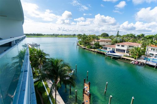 503-9400 W Bay Harbor Dr, Bay Harbor Islands, FL, 33154-2414 | Card Image