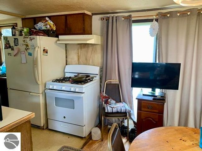 1871 Pine Tree, House other with 2 bedrooms, 1 bathrooms and null parking in Grawn MI | Image 5