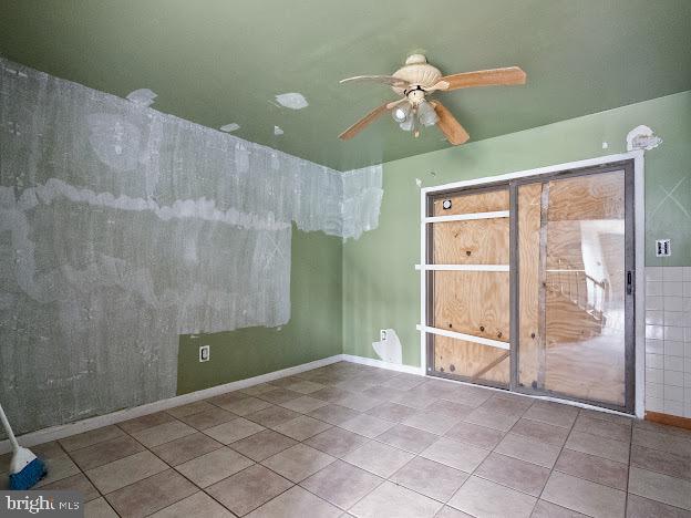 Residential in MAYS LANDING 5