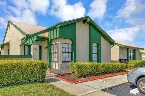 555 Sw Sara Blvd, Port St. Lucie, FL, 34953-6394 | Card Image