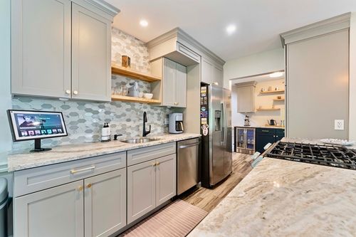 1224-36 N Stone Mill Dr, Dedham, MA, 02026-2948 | Card Image