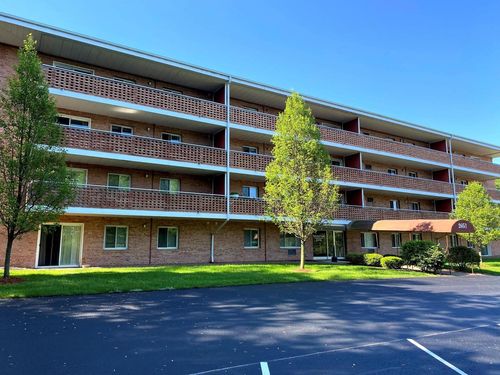 205-2051 Allen Boulevard, Middleton, WI, 53562 | Card Image