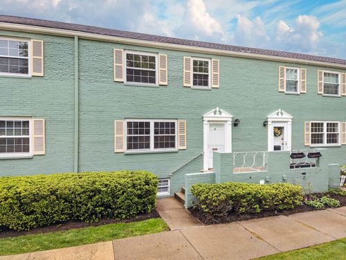 9 Chapel Drive, Ross Twp, PA, 15237 | Card Image