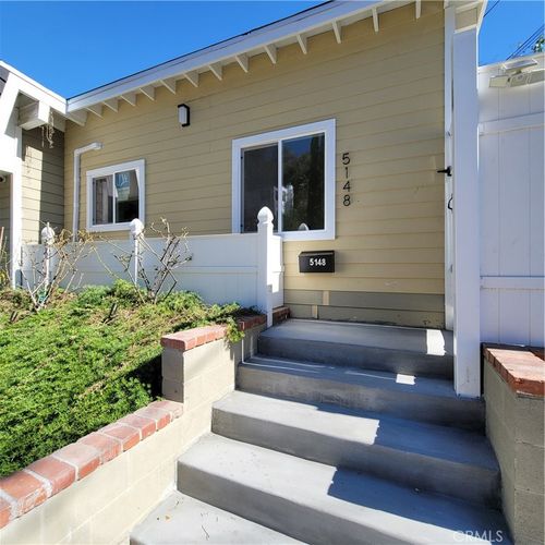 5148 San Feliciano Dr, Woodland Hills, CA, 91364-1627 | Card Image