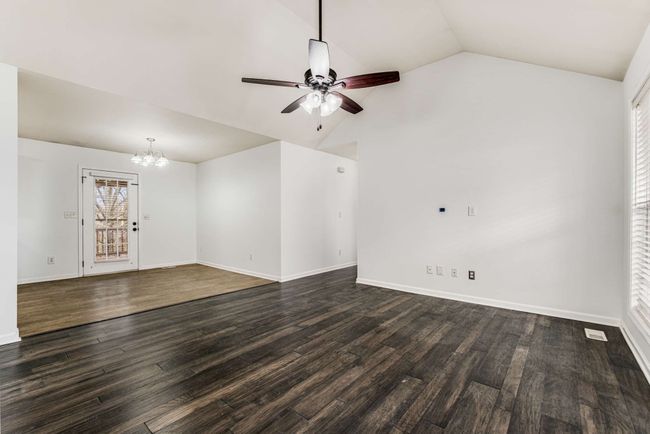 Freshly painted walls | Image 5