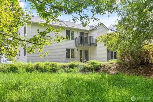 apt-106-4247 Wintergreen Ln, Bellingham, WA, 98226-7142 | Card Image