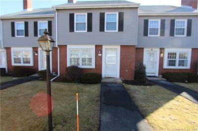 C - 4 Barrington Drive, Condo with 2 bedrooms, 2 bathrooms and 1 parking in Wethersfield CT | Image 1