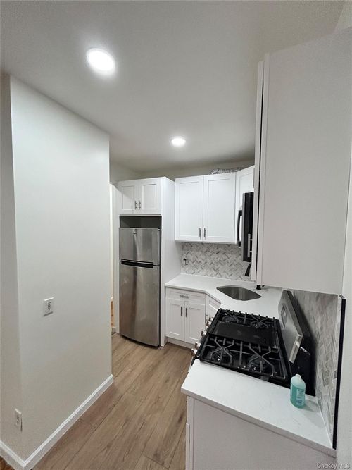 2-1169 Greene Avenue, New York, NY, 11221 | Card Image