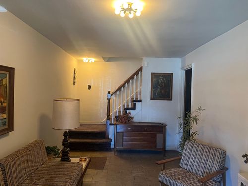 85 77th Ave, Glendale, NY, 11385-7708 | Card Image