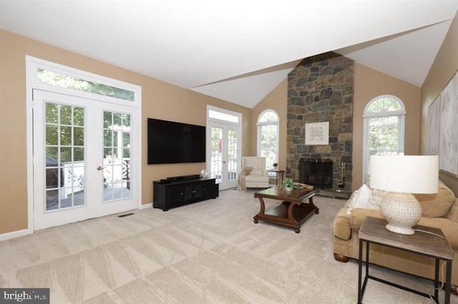 9406 Meadow Crossing Way, House other with 6 bedrooms, 4 bathrooms and null parking in FAIRFAX STATION VA | Image 9