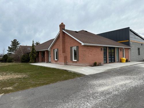 26149 Park Rd, Sutton West, ON, L0E1R0 | Card Image