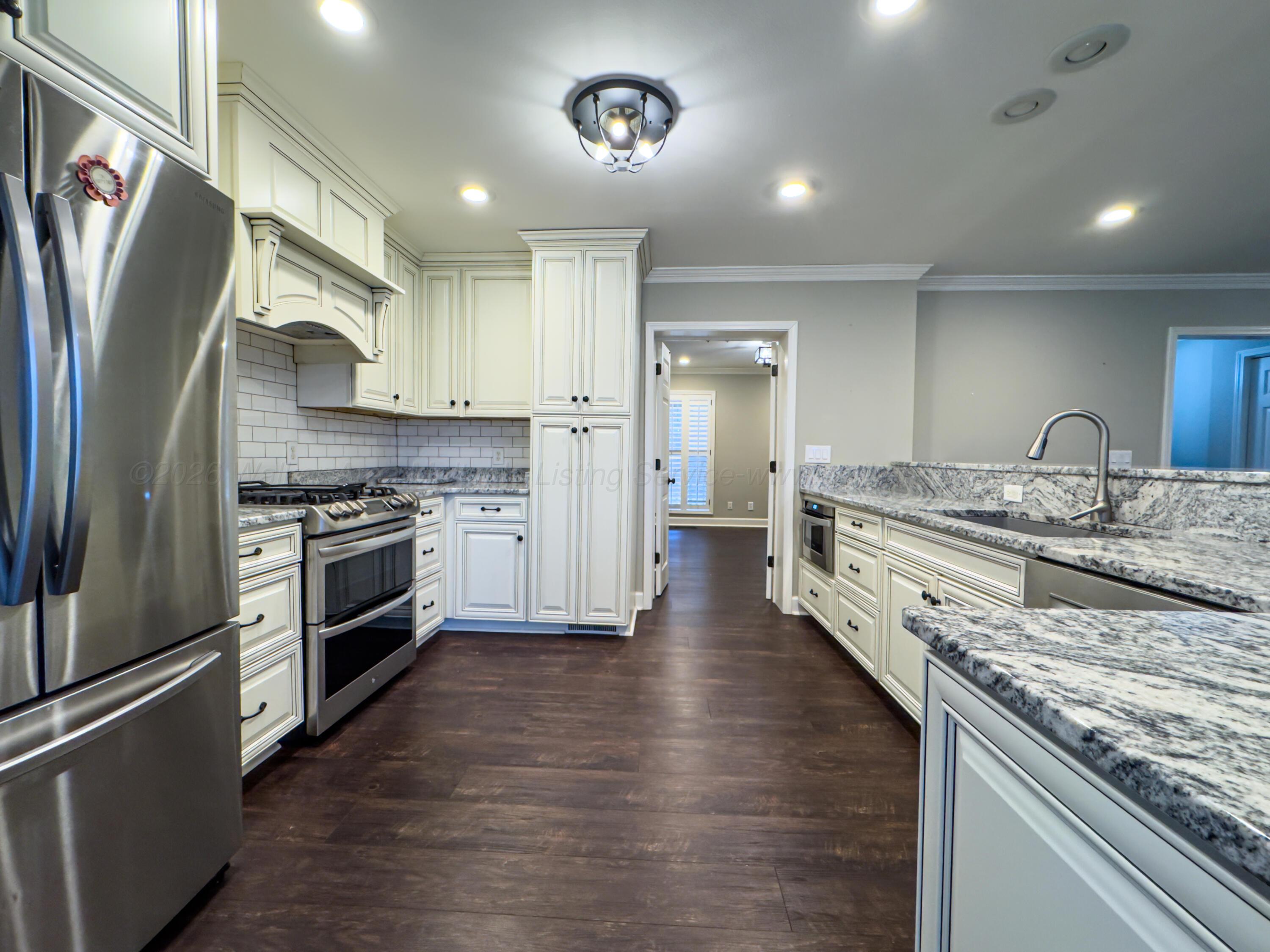Residential in Guin 5