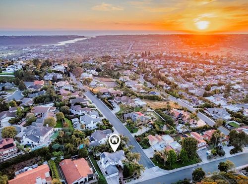 6823 Corintia St, Carlsbad, CA, 92009 | Card Image