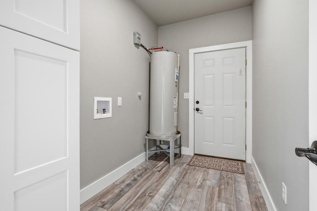 Residential Lease in Rockport 4