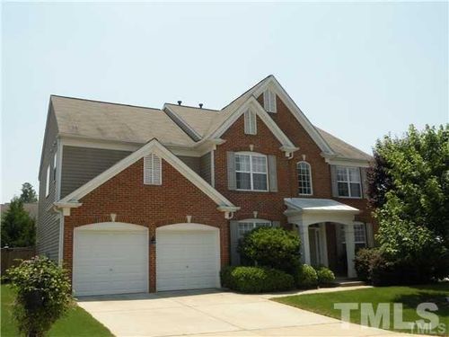 5413 Glorietta Circle, Raleigh, NC, 27613 | Card Image