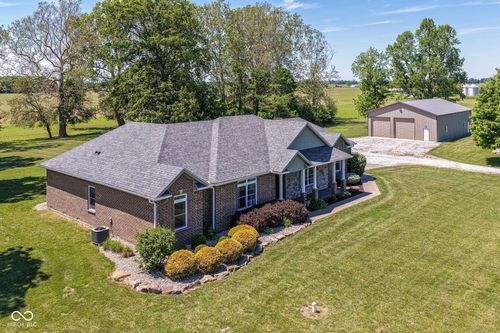 6425 N 900 W, Elwood, IN, 46036-9084 | Card Image