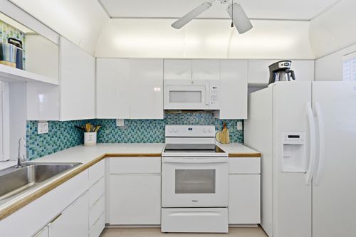 506-4540 N Ocean Dr, Lauderdale By The Sea, FL, 33308-3670 | Card Image