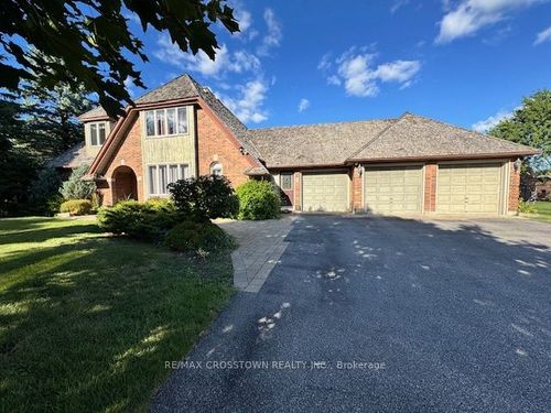 15 Dobson Crt, Nobleton, ON, L0G1N0 | Card Image