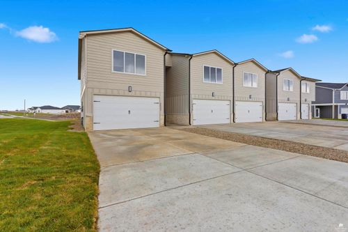 5623 Goheen Drive, Manhattan, KS, 66503 | Card Image