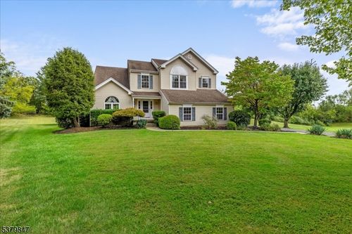 720 Colonial Ct, Branchburg, NJ, 08876-3860 | Card Image