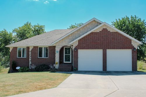 660 Sedona, Marshfield, MO, 65706-7504 | Card Image
