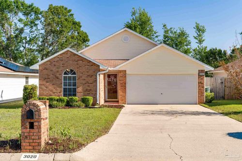 3020 Desert St, Pensacola, FL, 32514-6292 | Card Image