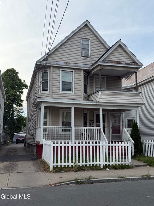 131 Furman Street, Schenectady, NY, 12304 | Card Image