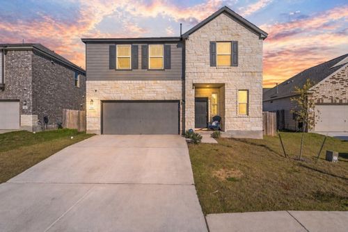 218 Summit Dr, Lockhart, TX, 78644-3865 | Card Image